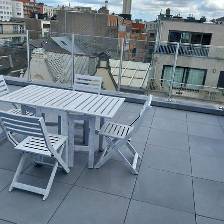 شقة Gezellig Centraal Gelegen Penthouse Oostende المظهر الخارجي الصورة
