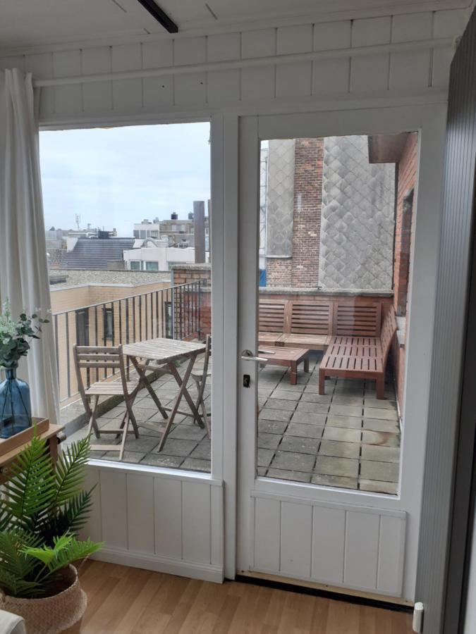شقة Gezellig Centraal Gelegen Penthouse Oostende المظهر الخارجي الصورة